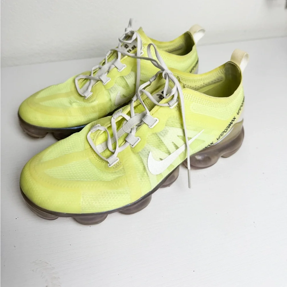 Nike Vapor Max Neon Yellow Running Sneakers Women’s Size 9 - Picture 4 of 10